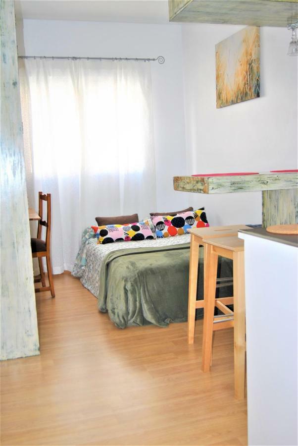 Apartamento Khors Málaga Exterior foto